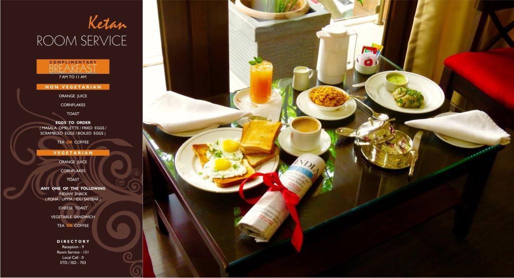 Hotel Ketan Pune Extérieur photo
