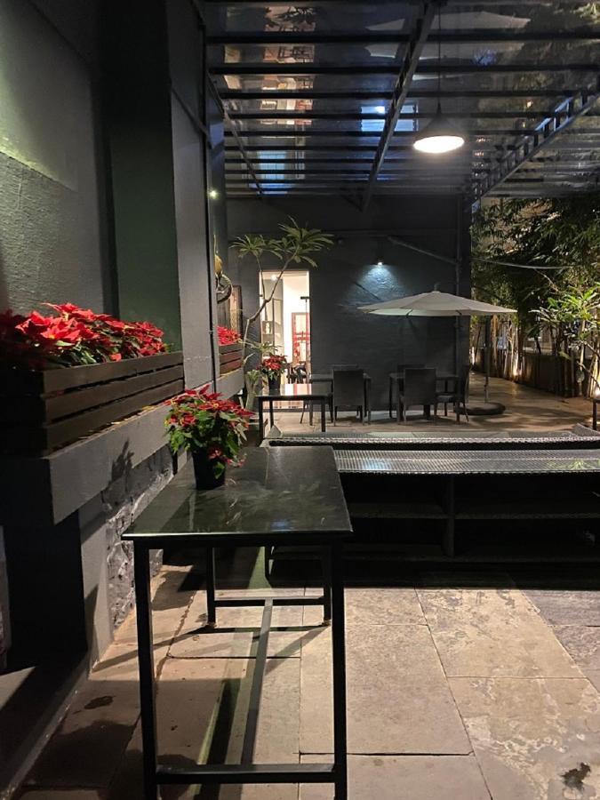Hotel Ketan Pune Extérieur photo