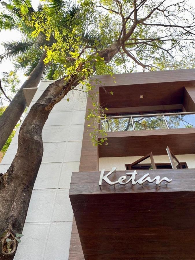 Hotel Ketan Pune Extérieur photo