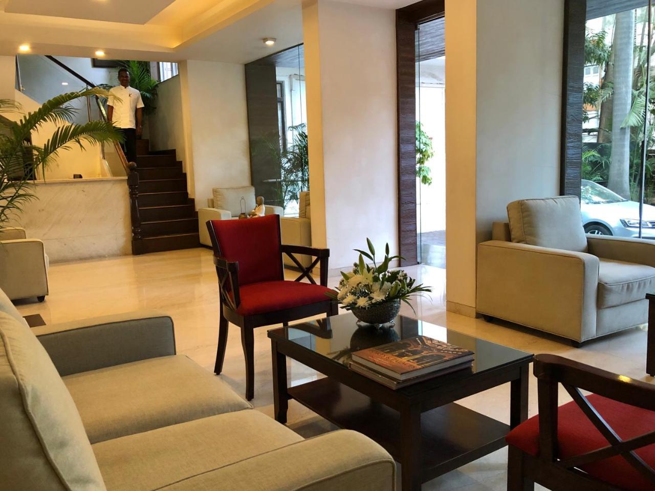 Hotel Ketan Pune Extérieur photo